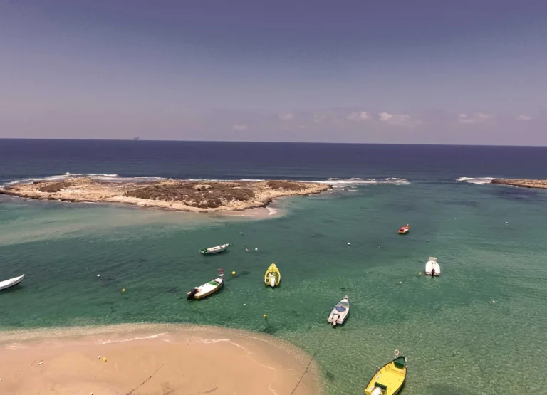 מפרץ דור והאיים מהאוויר
